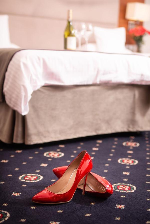 Parkhotel Lyson Inwałd Extérieur photo