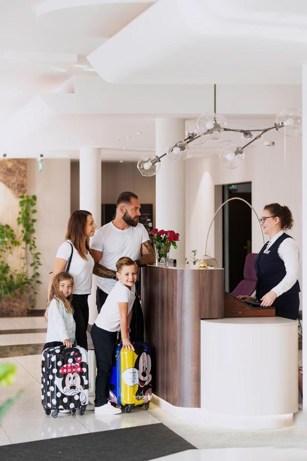 Parkhotel Lyson Inwałd Extérieur photo