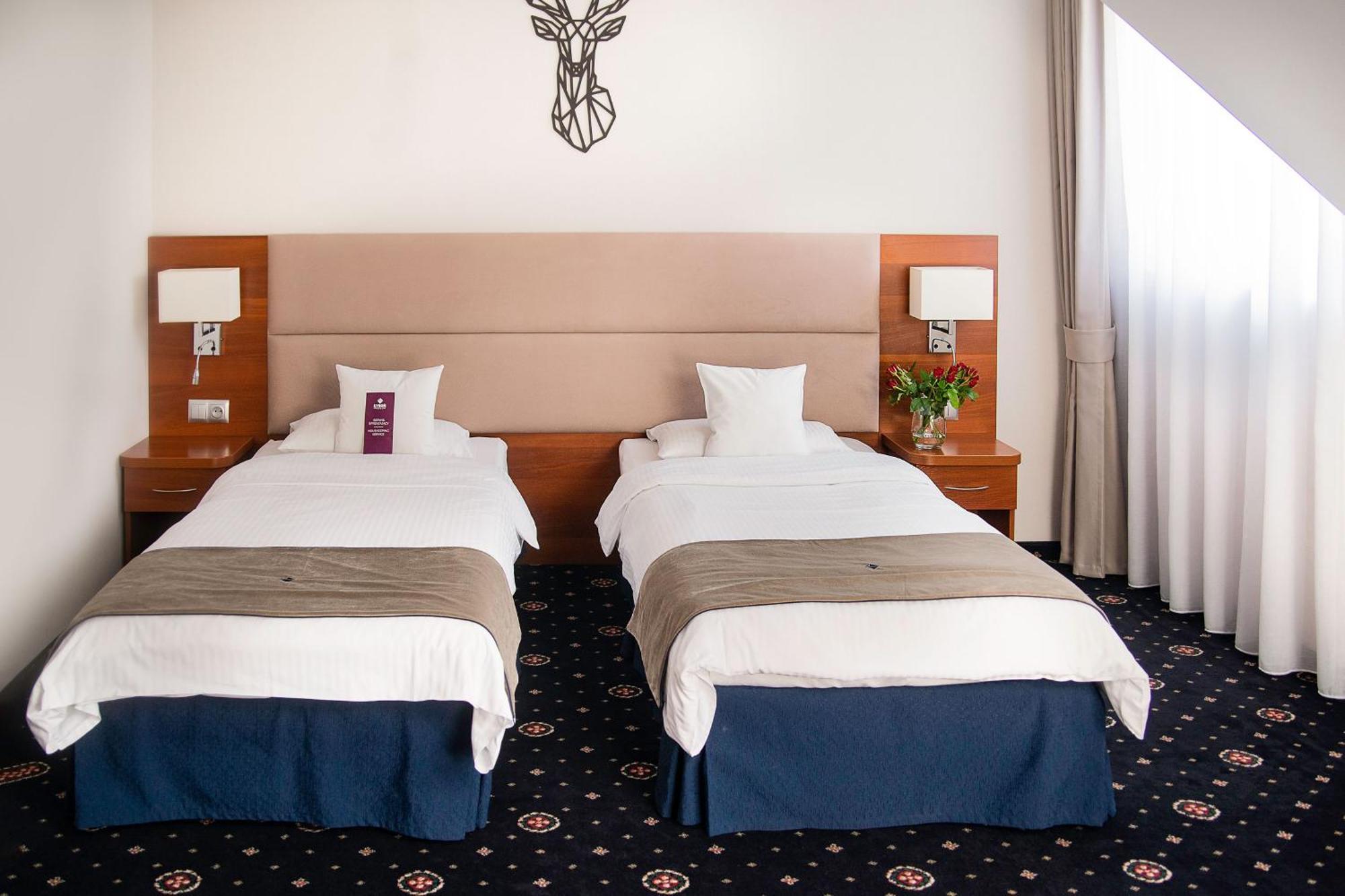 Parkhotel Lyson Inwałd Extérieur photo