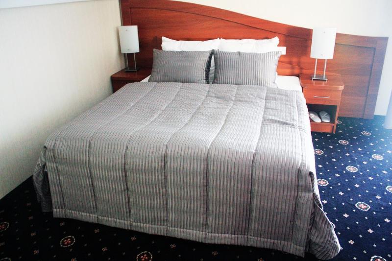 Parkhotel Lyson Inwałd Extérieur photo